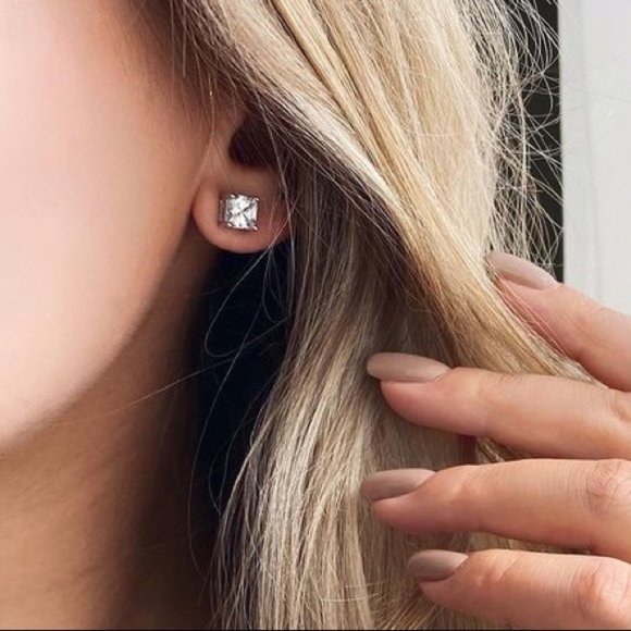 Jewelry - 925 Sterling Silver Princess Cut Diamond Earrings